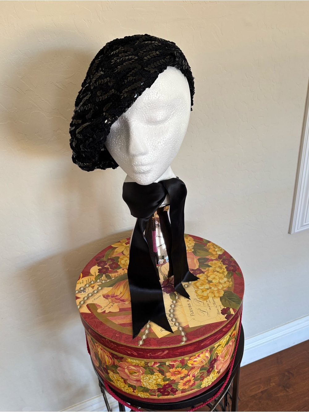 Vintage 1950’s Gene Doris Black Sequin Beret. Made in USA.
